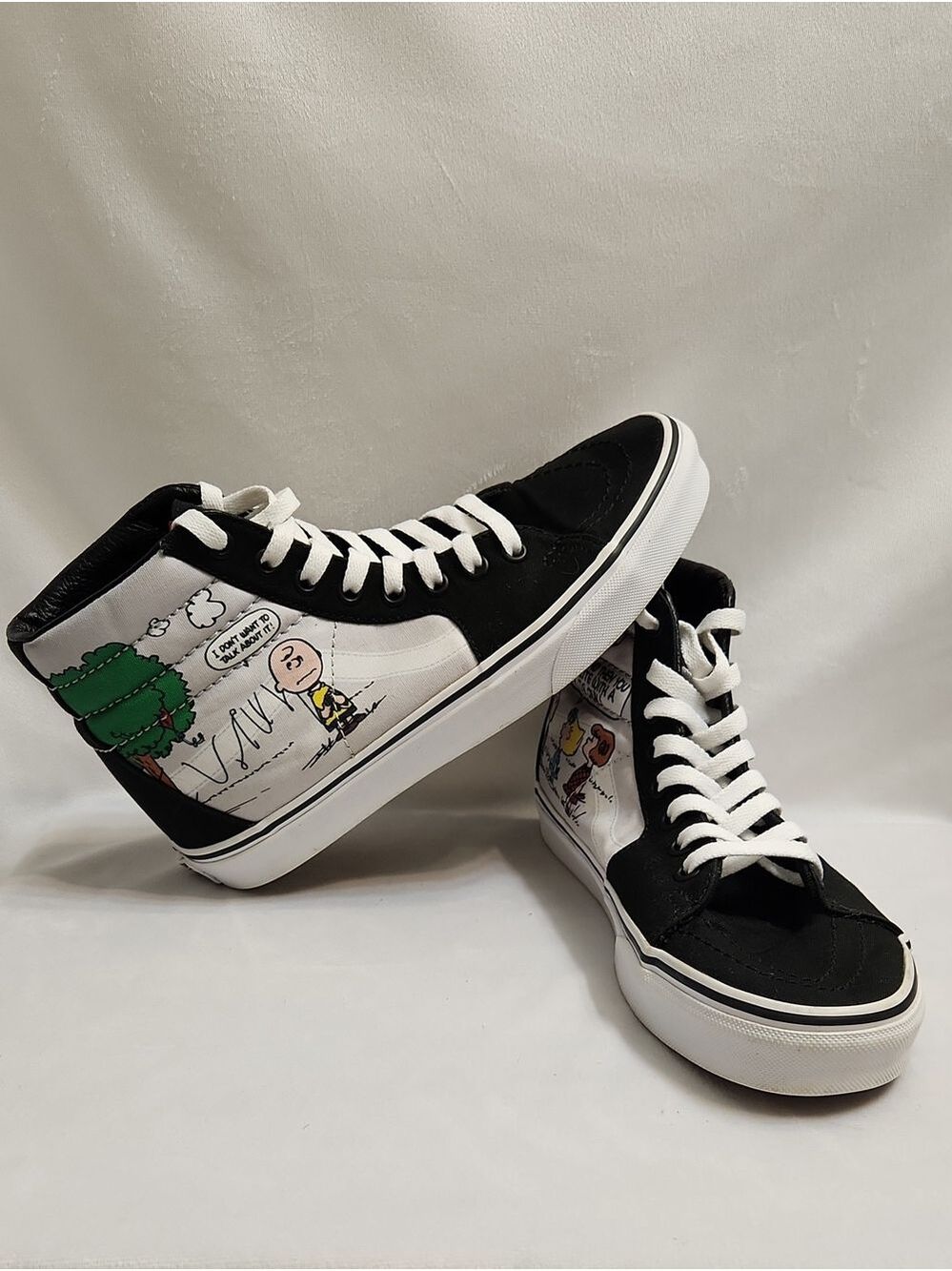 Vans X Charlie Brown High-Top Sneakers (Unisex M Size 6, W Size 7.5)